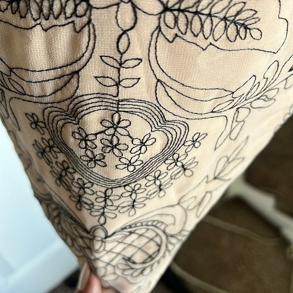 NWT Donna Mozani x Revolve Mini Floral Dress - Picture 9 of 9